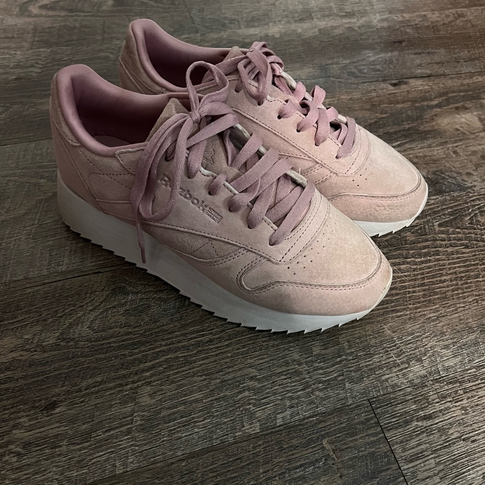 Reebok Women's Nubuck Blush Sneakers